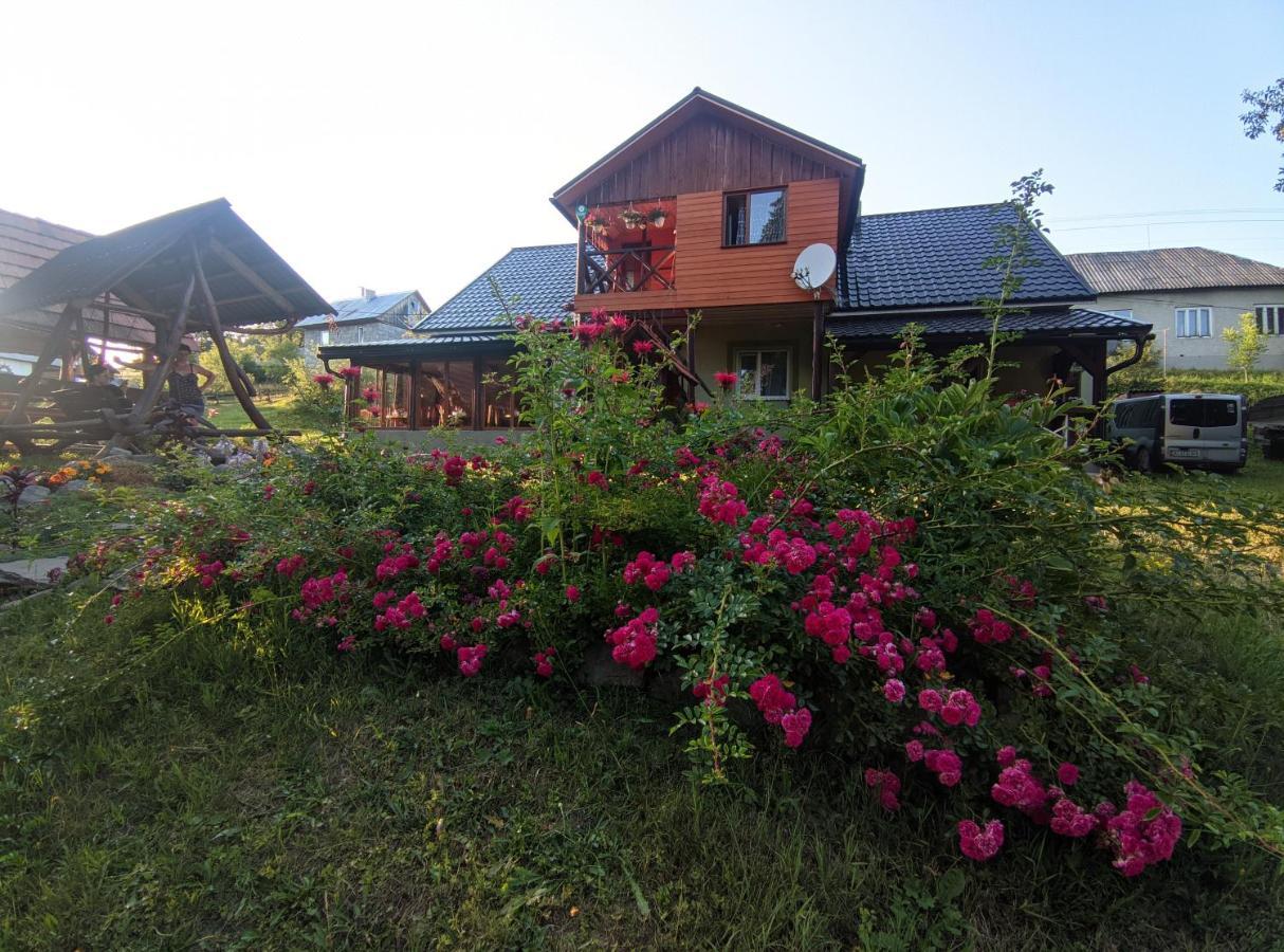 Zatishok Bilya Richky Villa Pilipets ภายนอก รูปภาพ