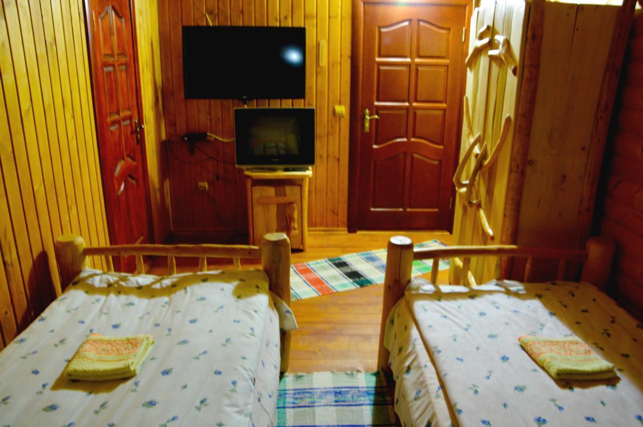 Zatishok Bilya Richky Villa Pilipets ภายนอก รูปภาพ